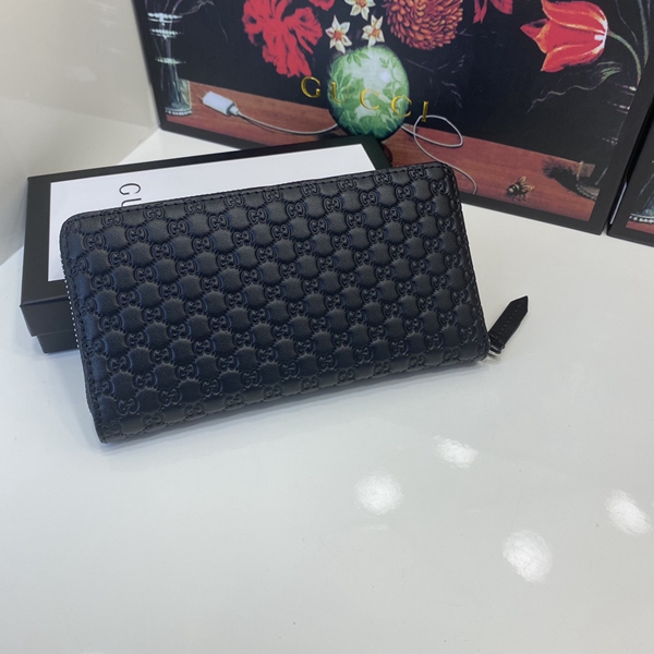 グッチ財布コピー背面デザイン